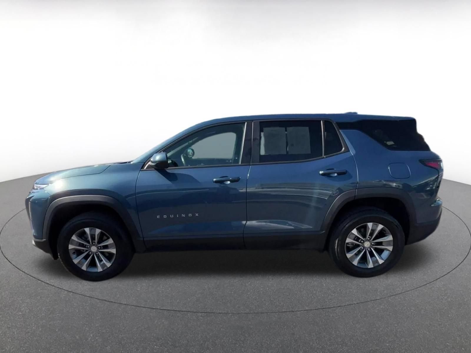 Thumbnail: 2025 Chevrolet Equinox - 9