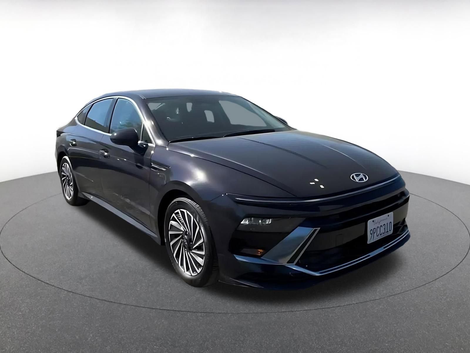 Thumbnail: 2025 Hyundai Sonata - 3