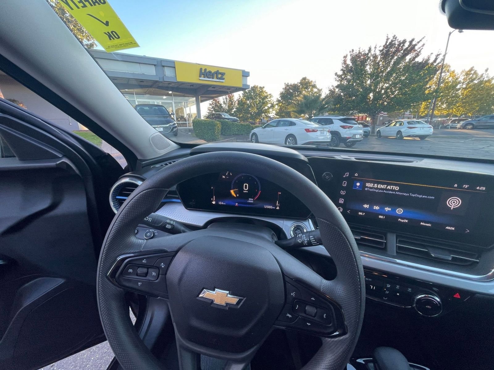 Thumbnail: 2025 Chevrolet Trax - 28