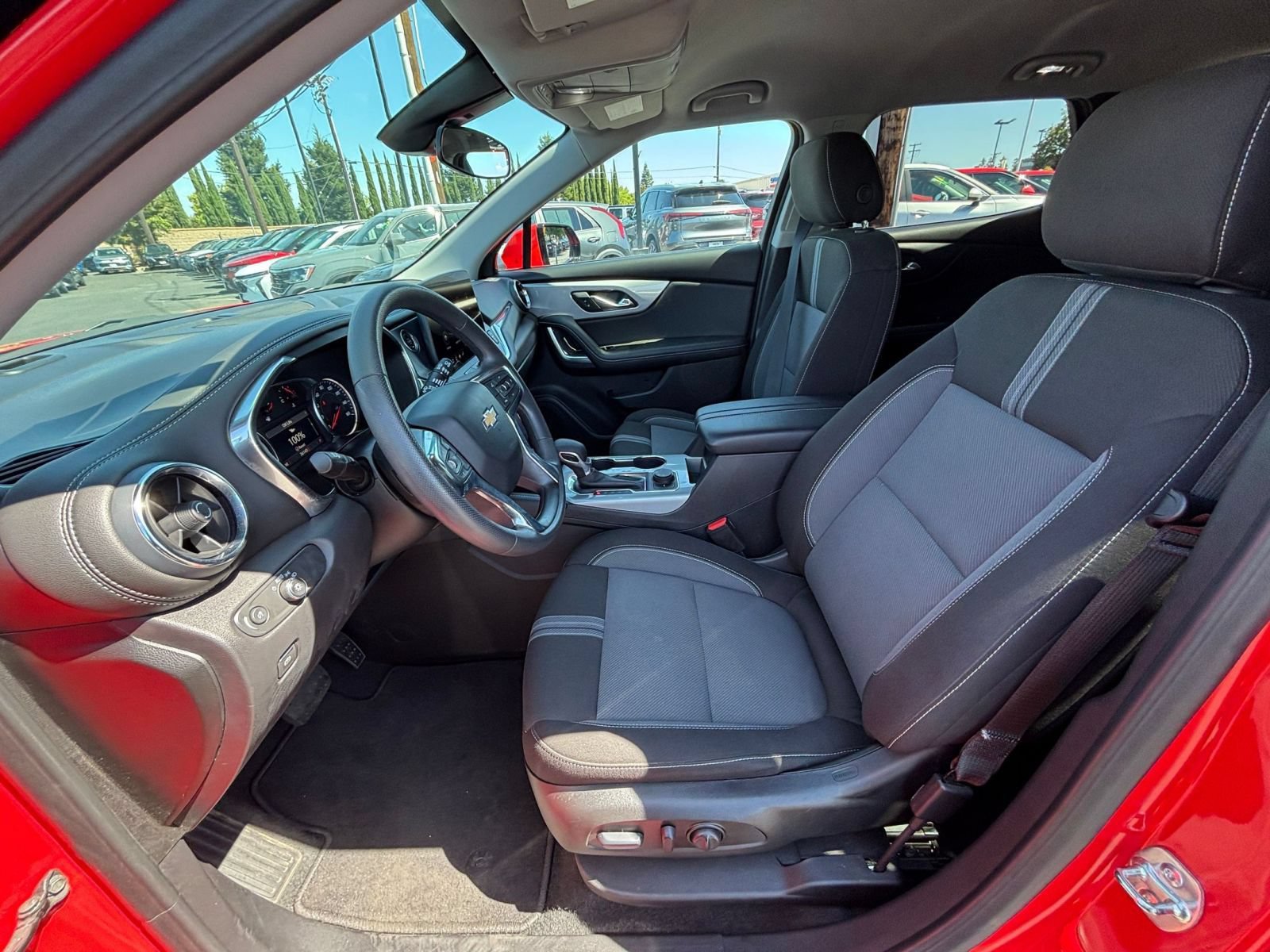 Thumbnail: 2025 Chevrolet Blazer - 29