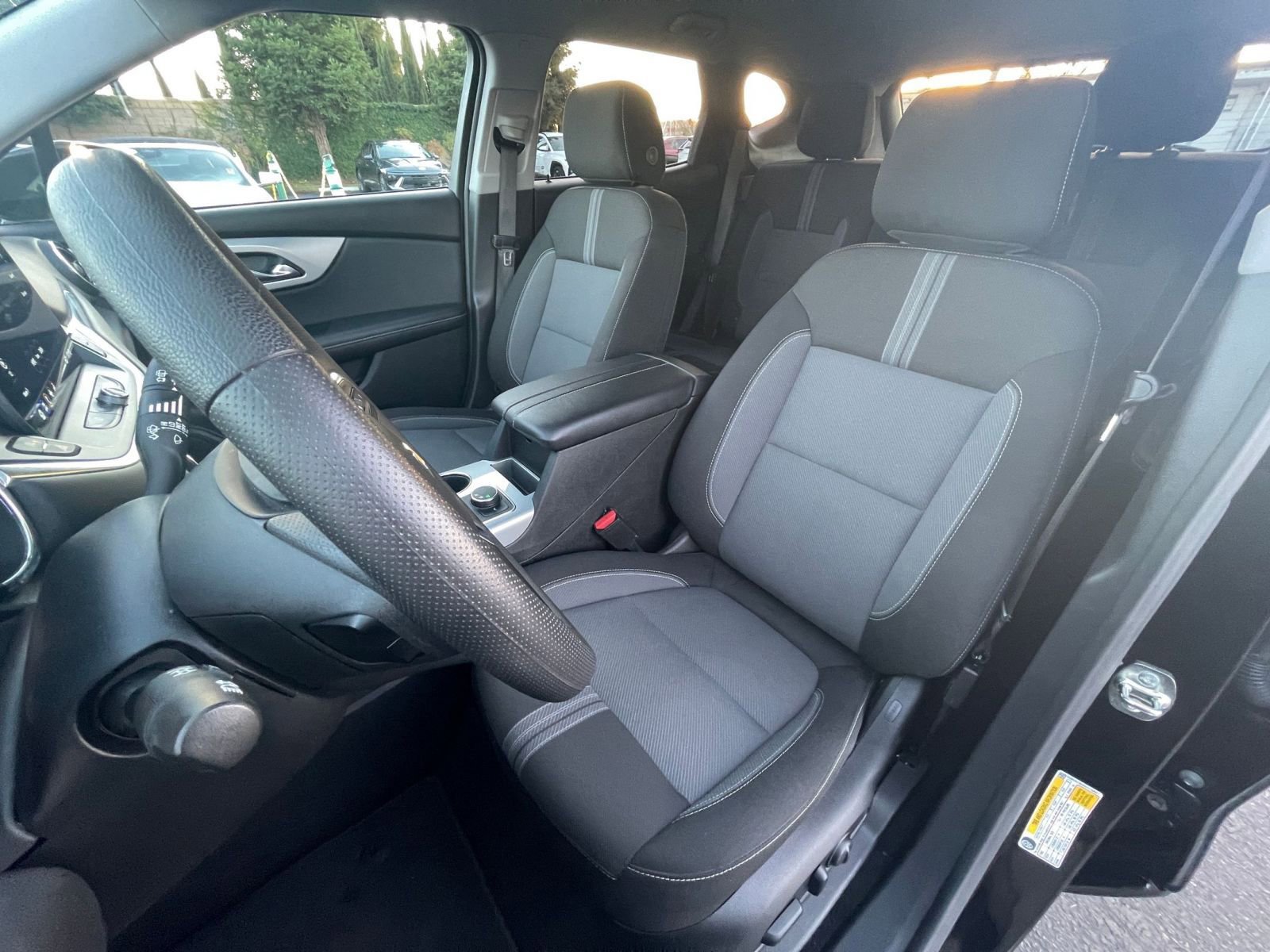 Thumbnail: 2025 Chevrolet Blazer - 31