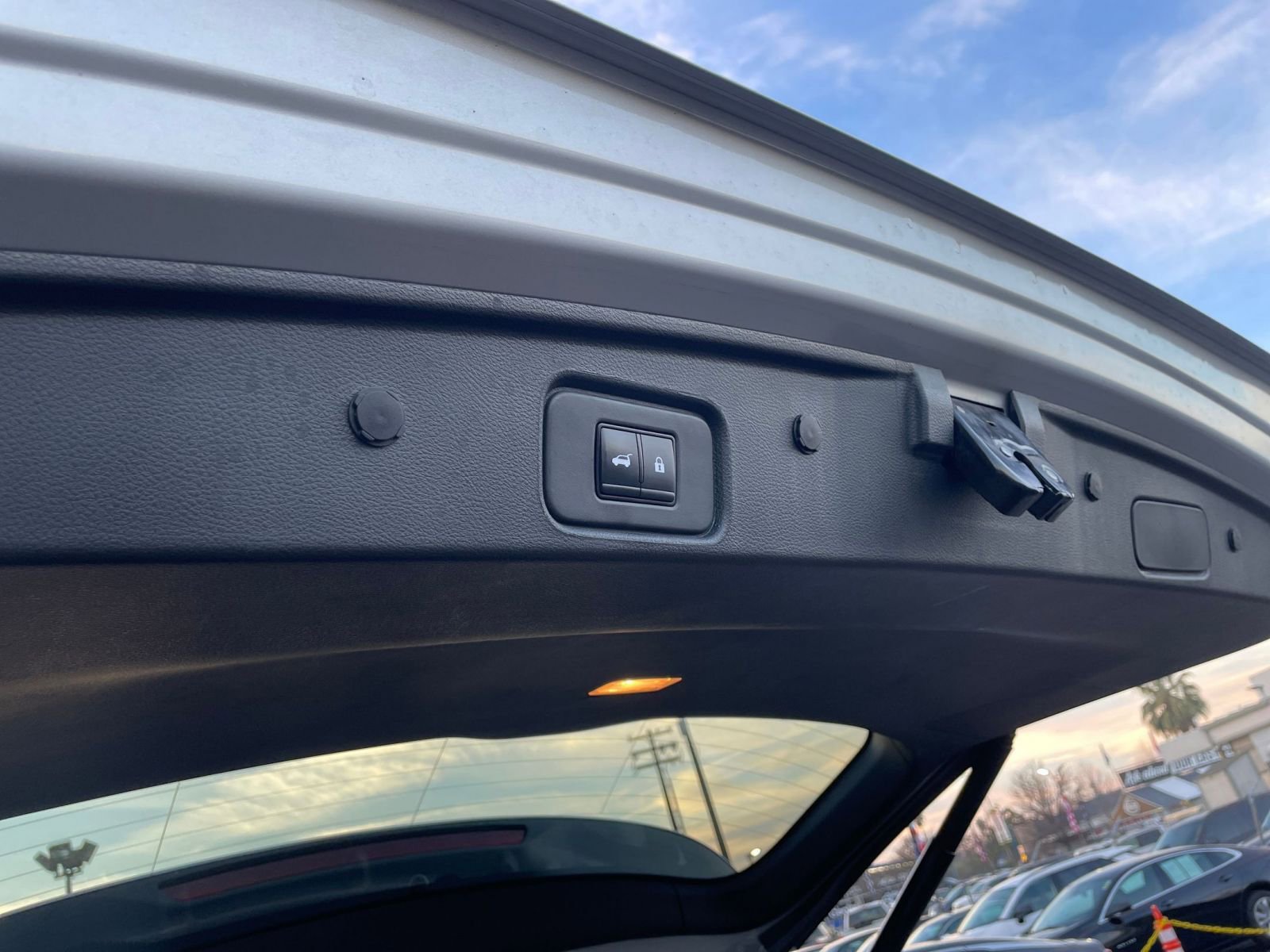 Thumbnail: 2025 Nissan Pathfinder - 21