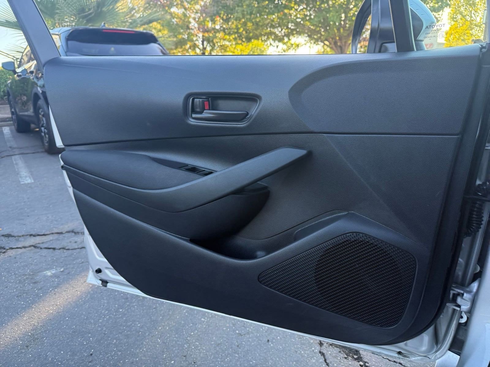 Thumbnail: 2025 Toyota Corolla - 20