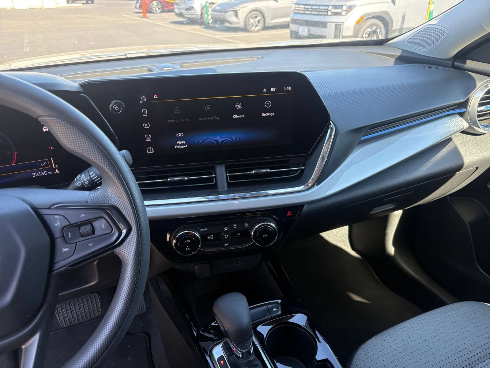 Thumbnail: 2025 Chevrolet Trax - 17