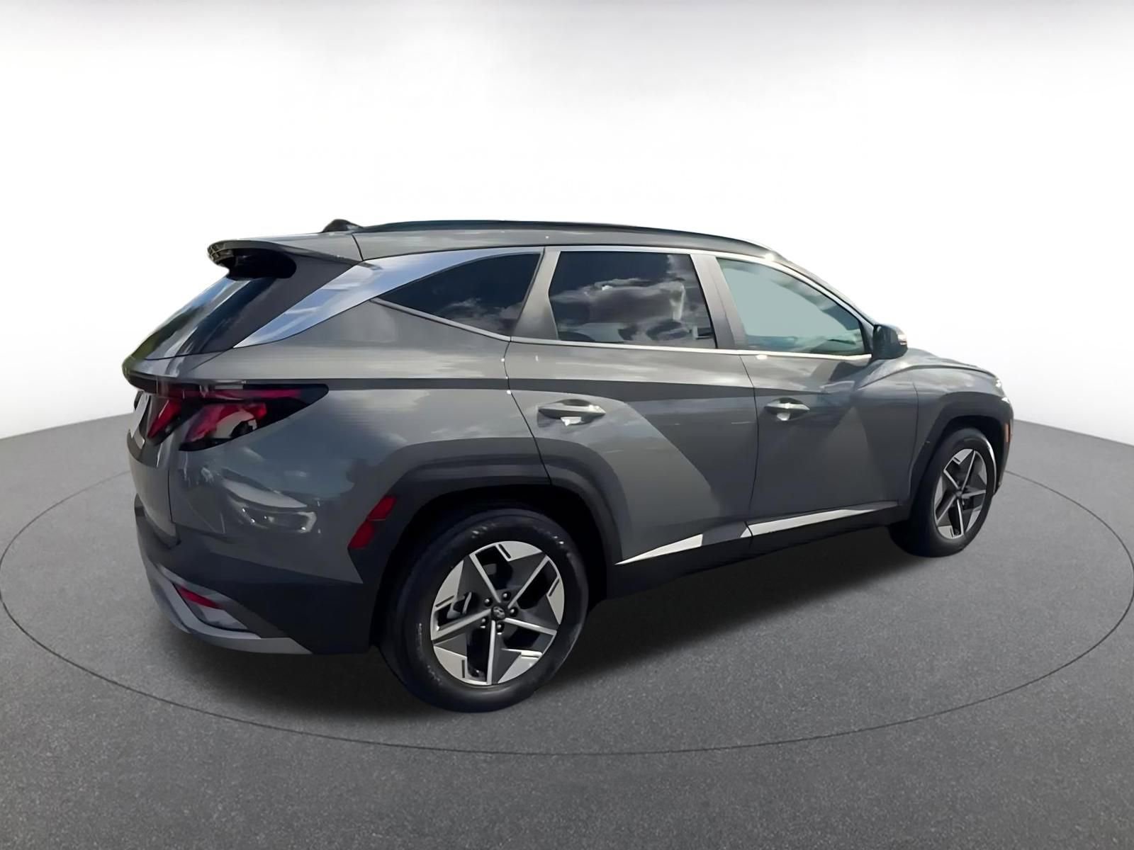 Thumbnail: 2025 Hyundai Tucson - 15