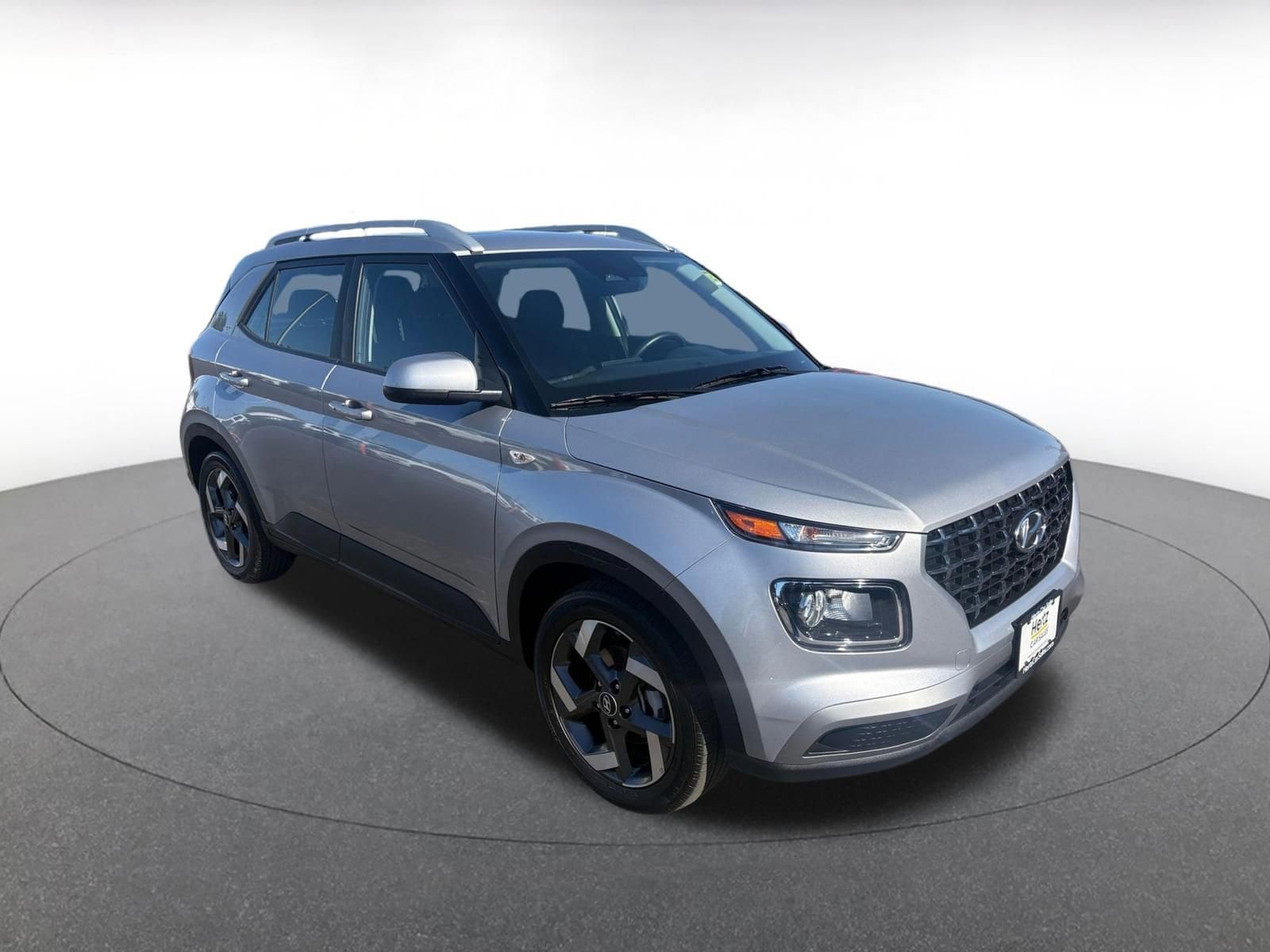 Thumbnail: 2025 Hyundai Venue - 1