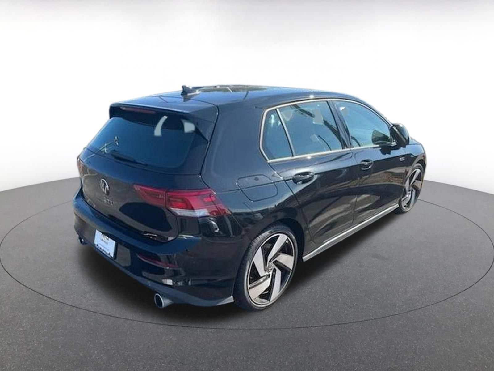 Thumbnail: 2026 Volkswagen Golf - 8