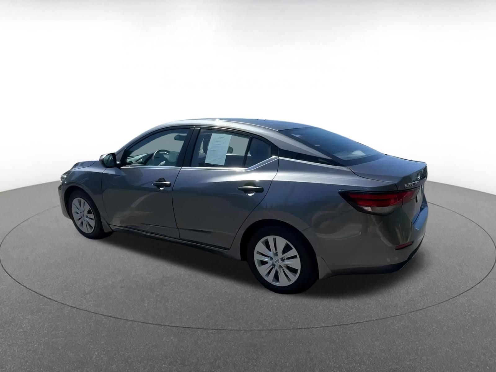 Thumbnail: 2024 Nissan Sentra - 10
