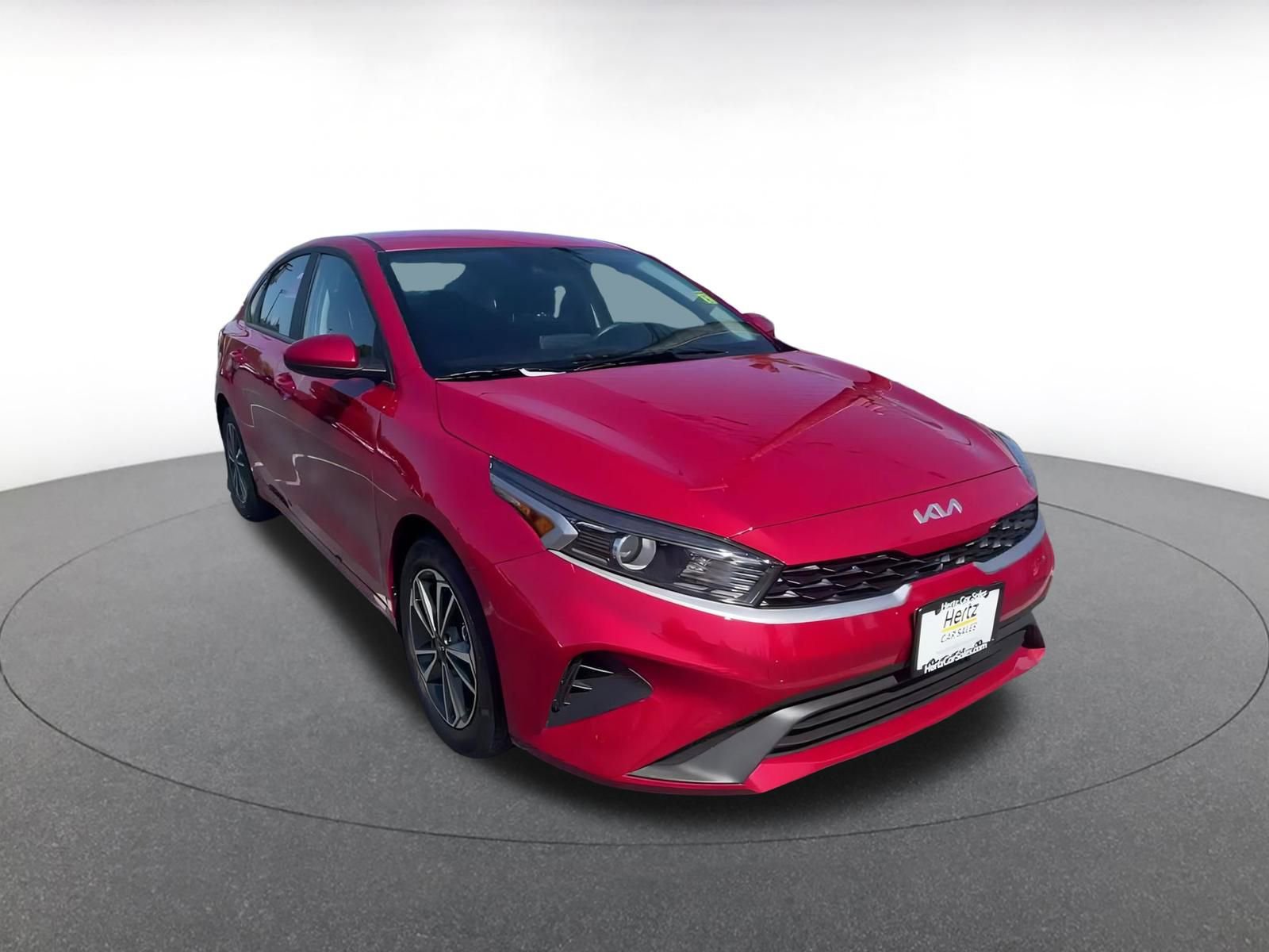 Thumbnail: 2024 Kia Forte - 3