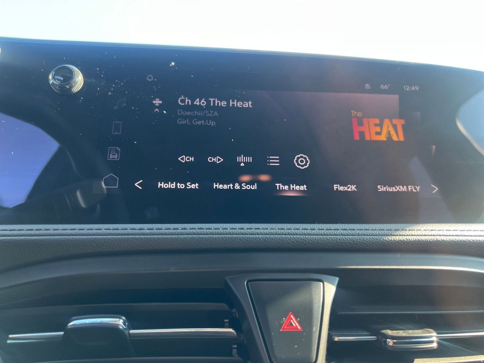 Thumbnail: 2025 Buick Encore GX - 21