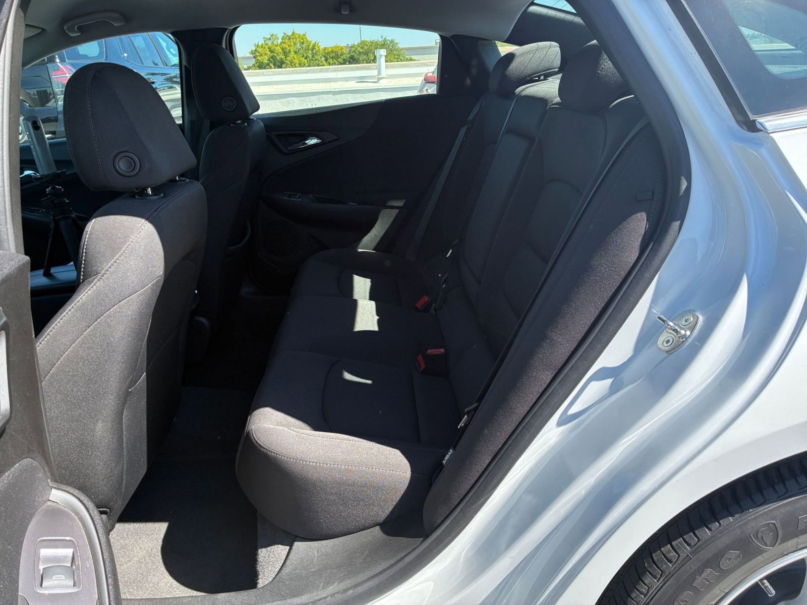 Thumbnail: 2024 Chevrolet Malibu - 25