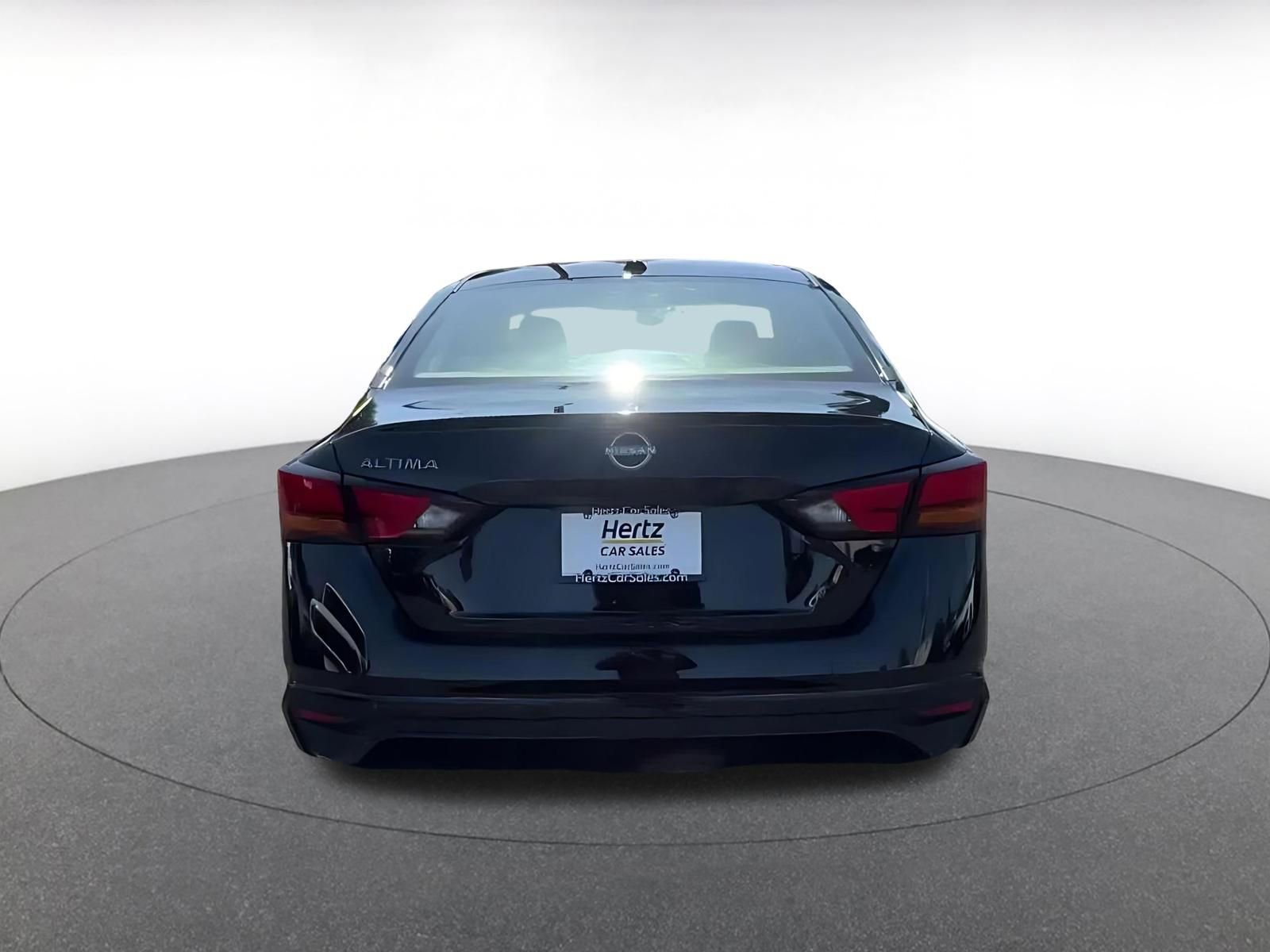 Thumbnail: 2025 Nissan Altima - 12