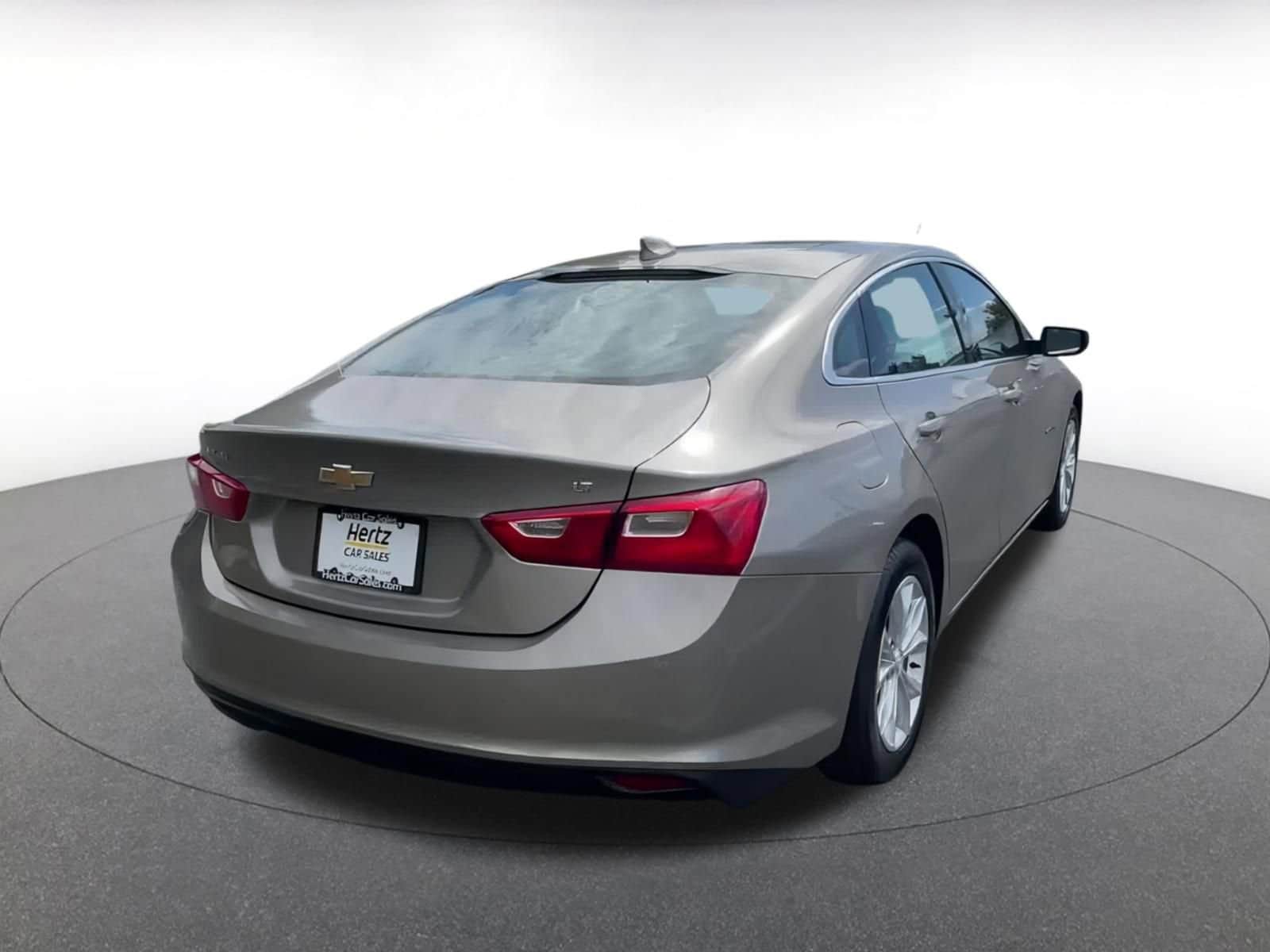 Thumbnail: 2023 Chevrolet Malibu - 14