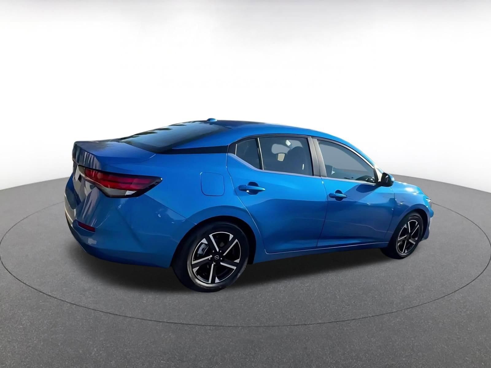 Thumbnail: 2025 Nissan Sentra - 15
