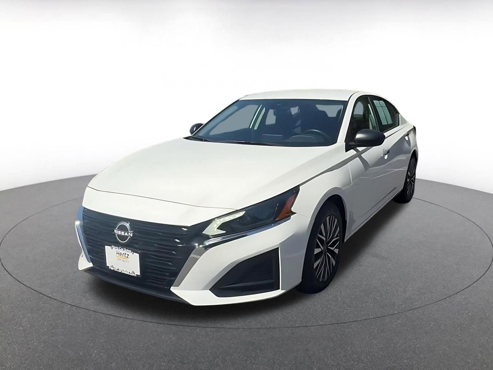 Thumbnail: 2025 Nissan Altima - 7