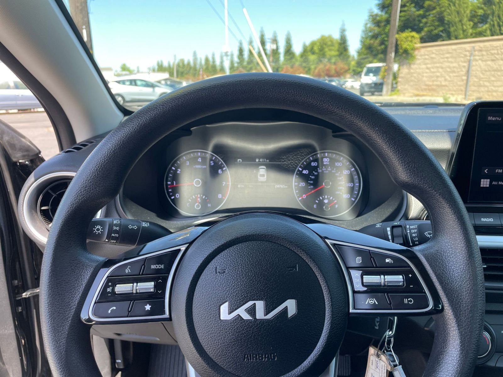 Thumbnail: 2024 Kia Forte - 25