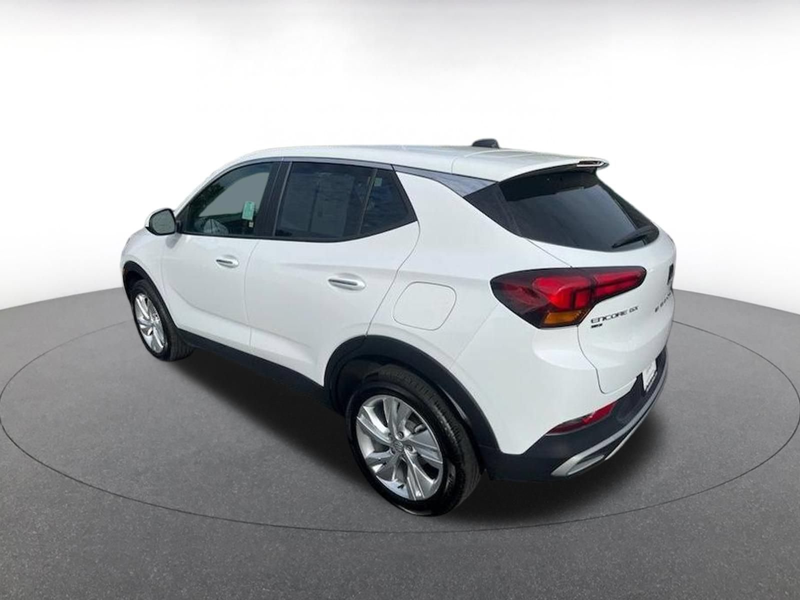 Thumbnail: 2025 Buick Encore GX - 3