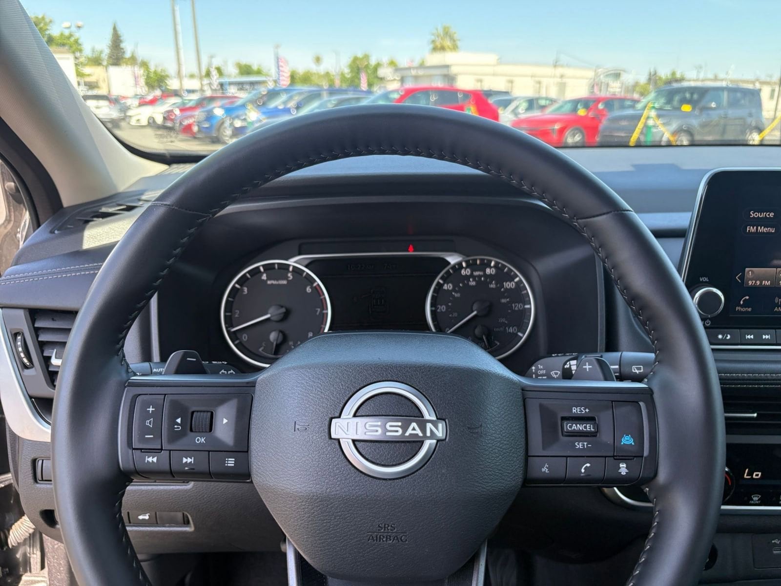 Thumbnail: 2025 Nissan Rogue - 30