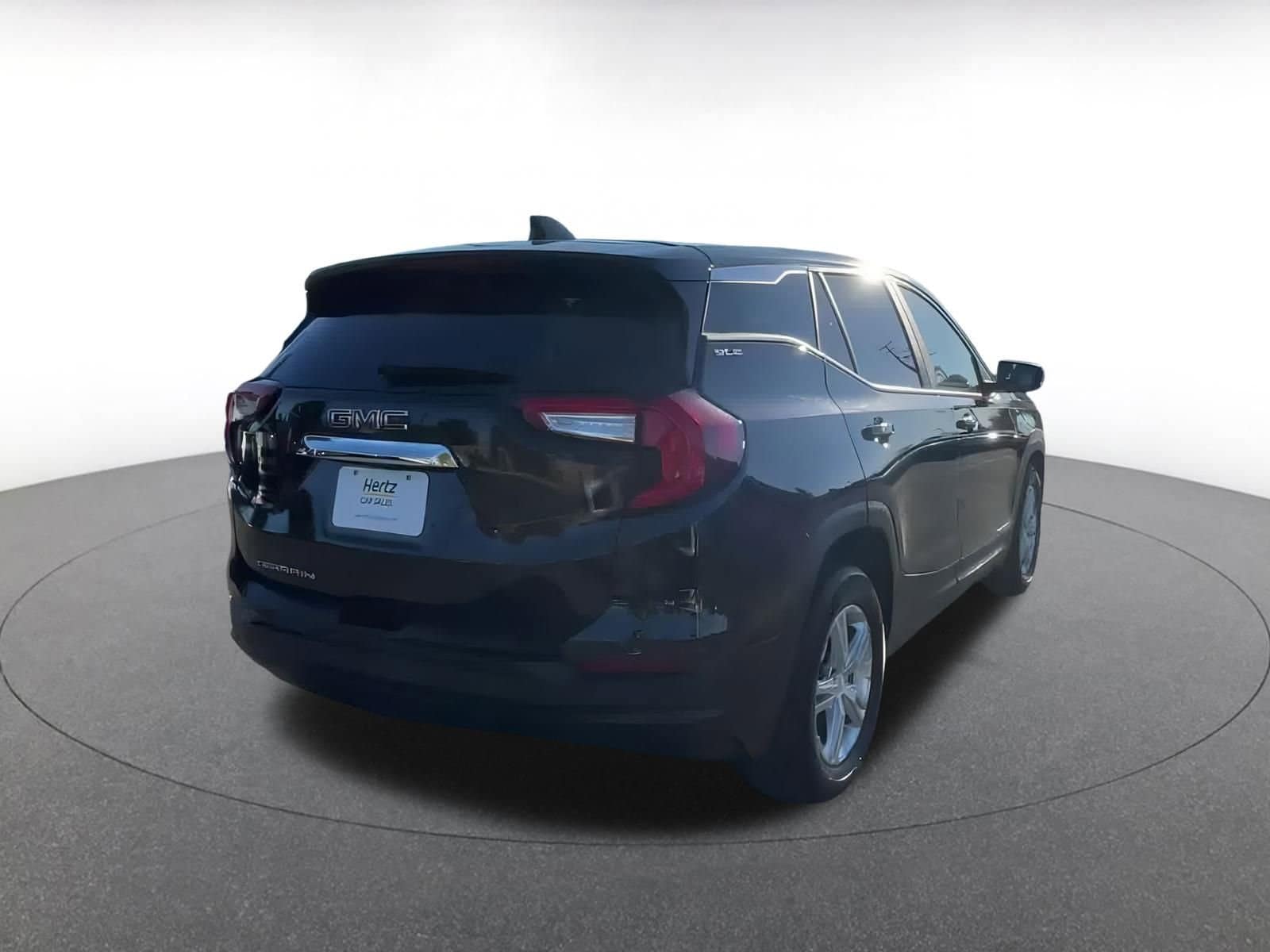Thumbnail: 2024 GMC Terrain - 14
