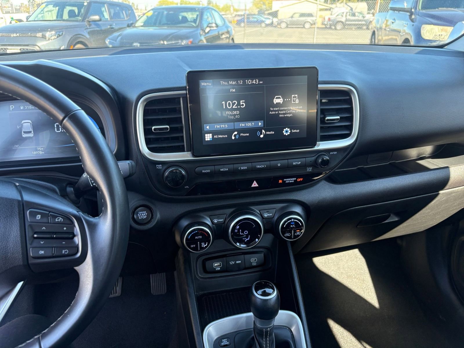 Thumbnail: 2025 Hyundai Venue - 17