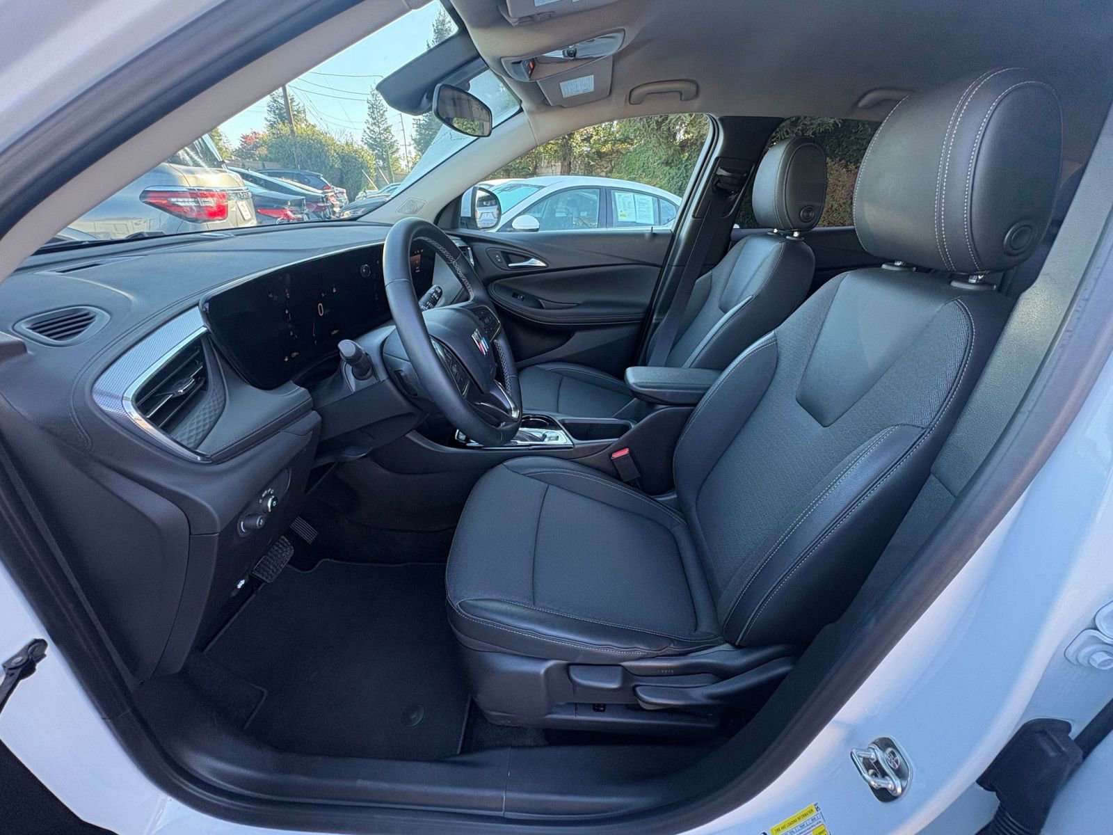 Thumbnail: 2025 Buick Encore GX - 25