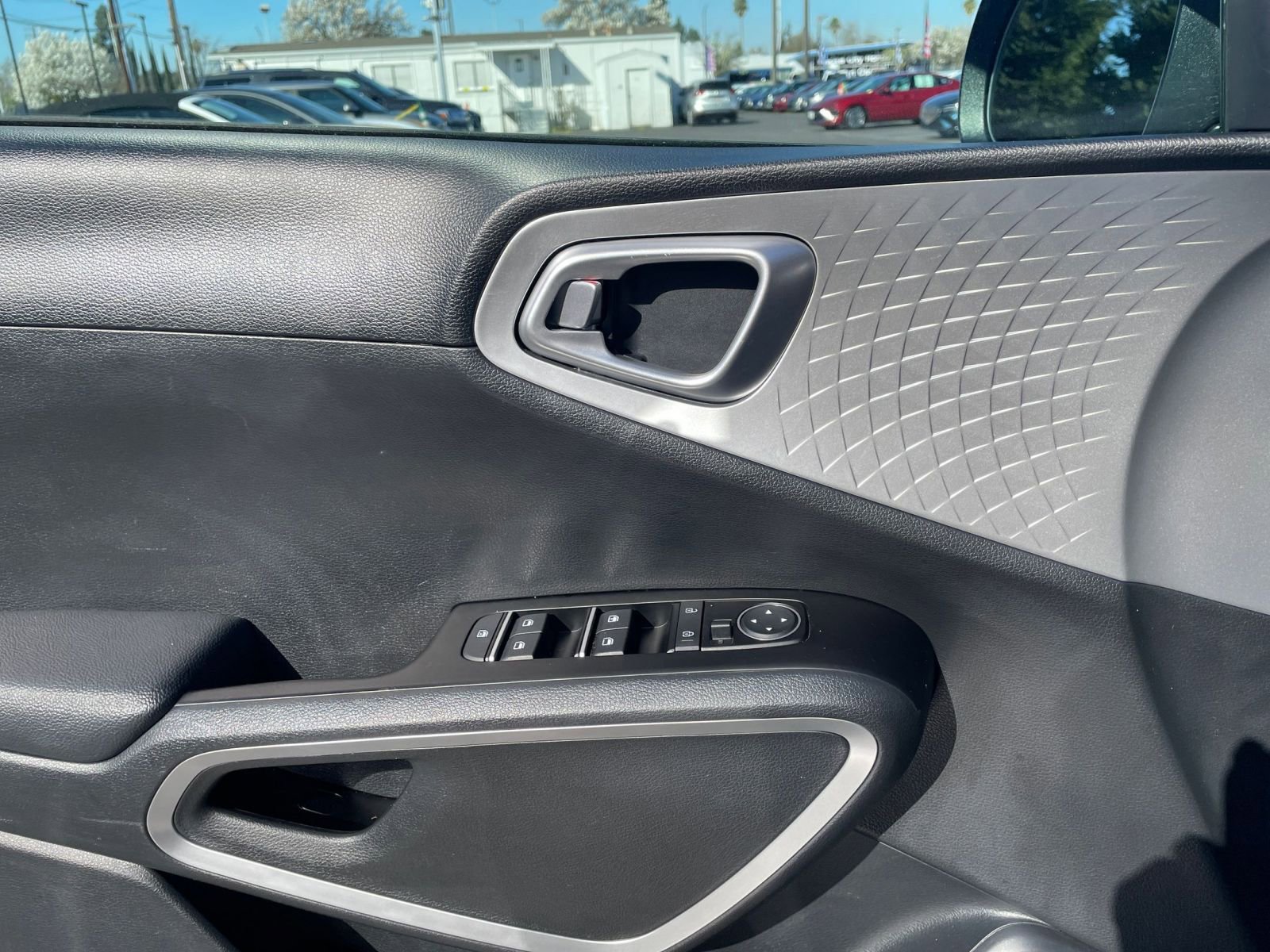 Thumbnail: 2025 Kia Soul - 18