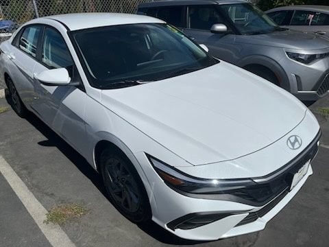 Thumbnail: 2026 Hyundai Elantra - 2