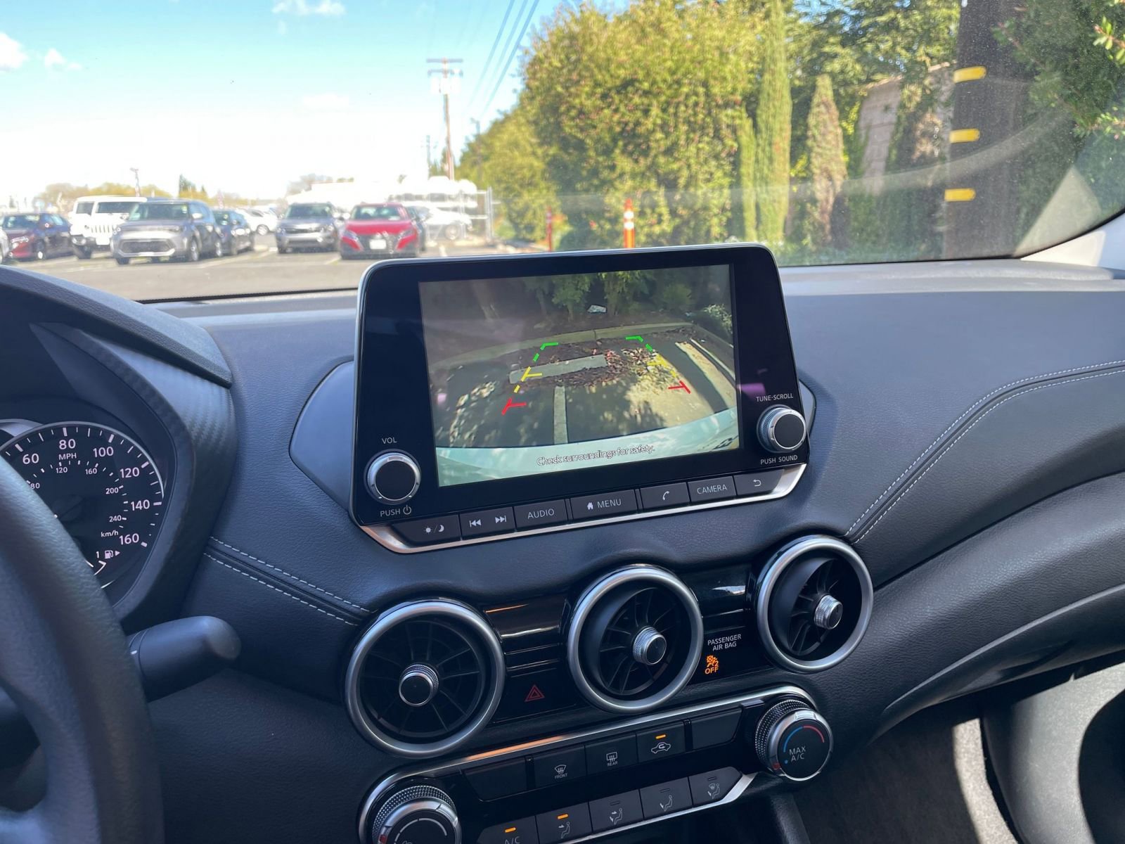 Thumbnail: 2025 Nissan Sentra - 22