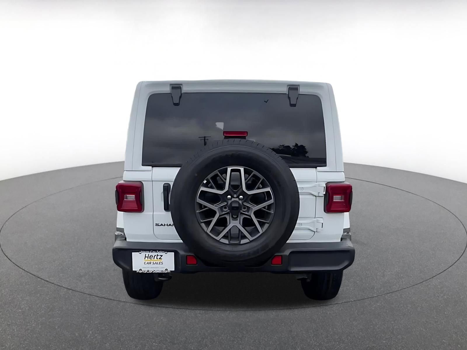 Thumbnail: 2025 Jeep Wrangler - 12