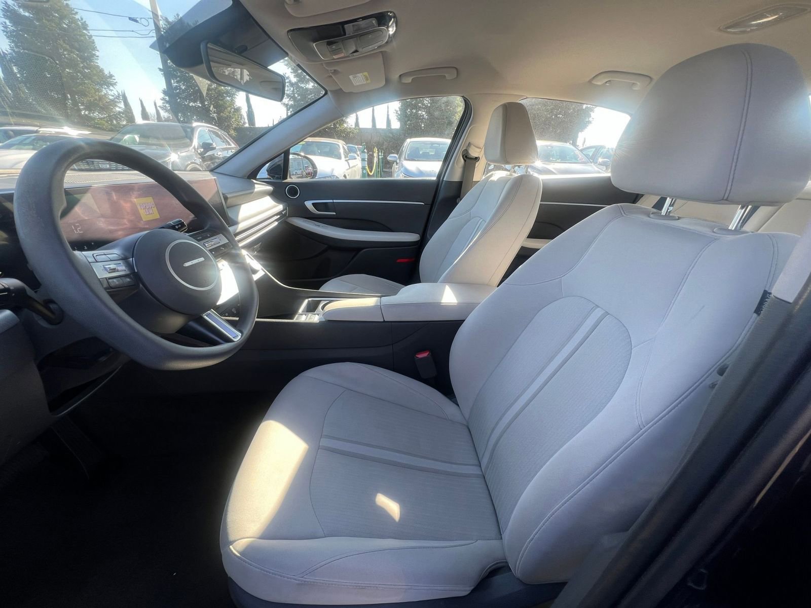 Thumbnail: 2025 Hyundai Sonata - 29