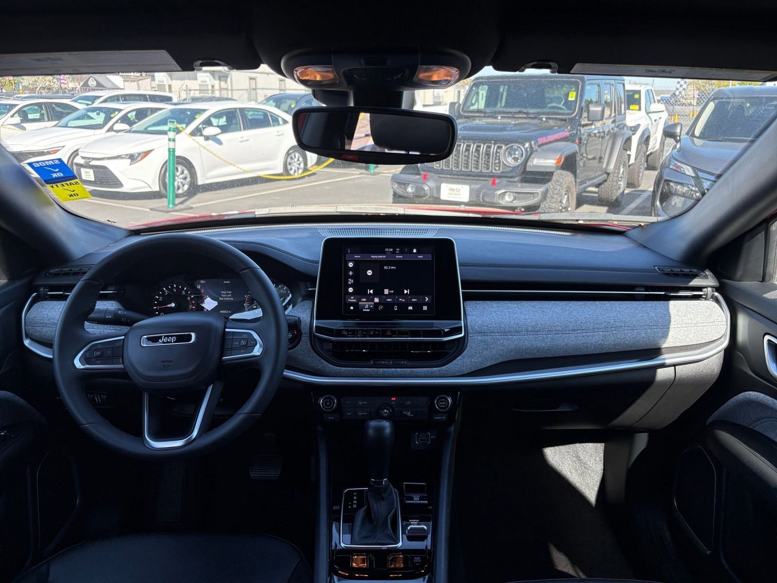 Thumbnail: 2025 Jeep Compass - 32