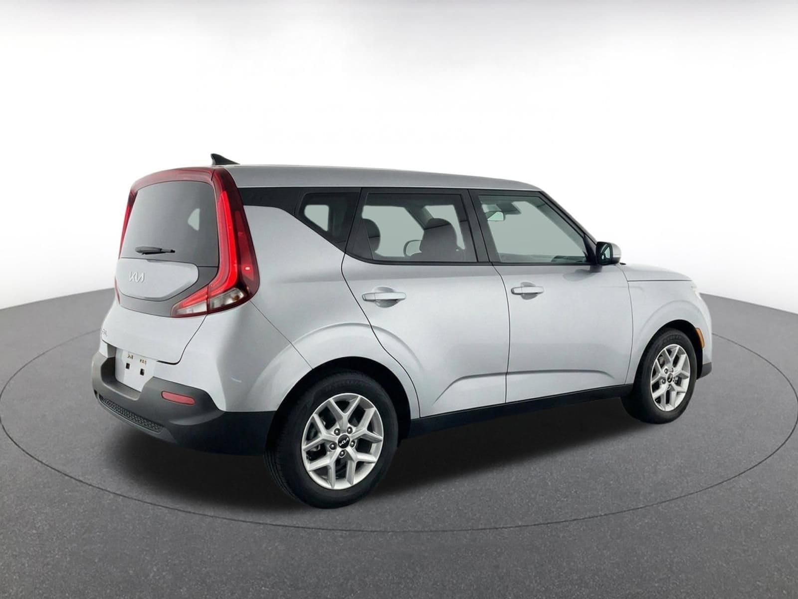 Thumbnail: 2025 Kia Soul - 8