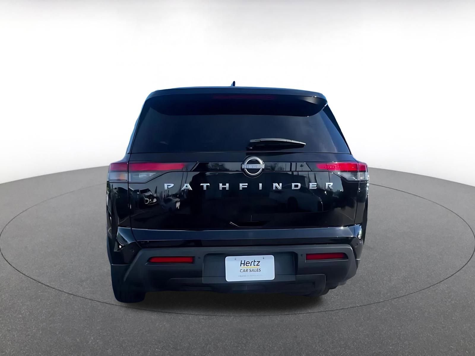 Thumbnail: 2025 Nissan Pathfinder - 12