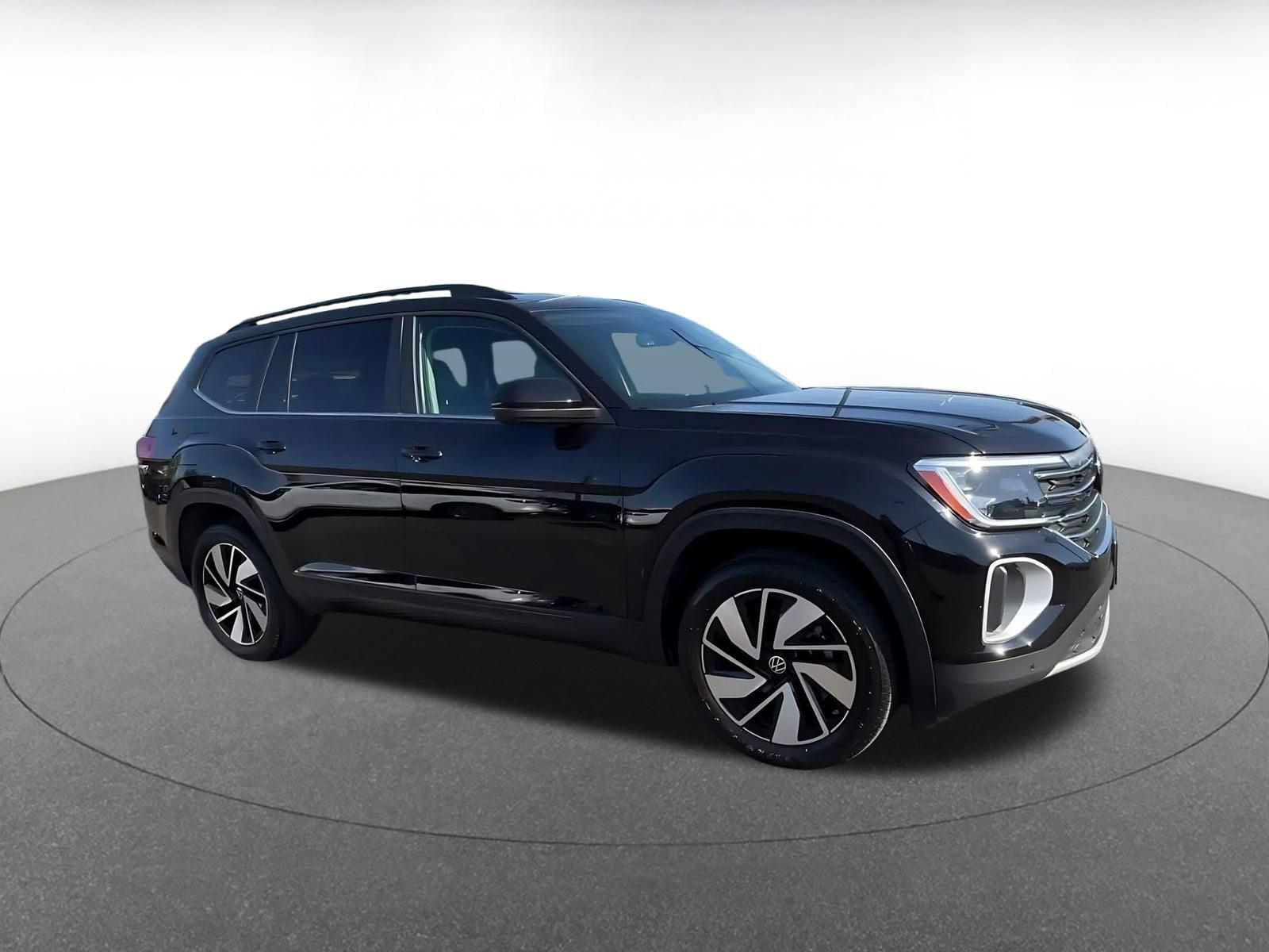 Thumbnail: 2026 Volkswagen Atlas - 2