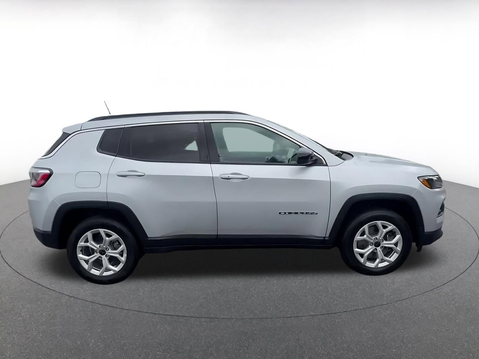 Thumbnail: 2025 Jeep Compass - 16