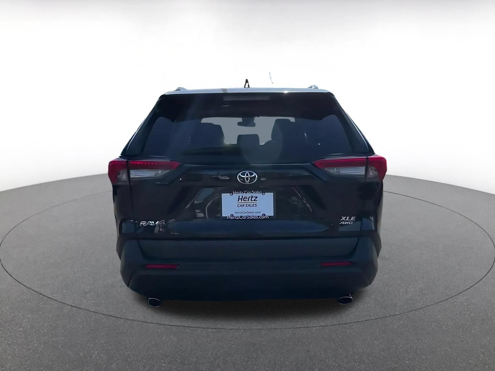 Thumbnail: 2024 Toyota RAV4 - 12