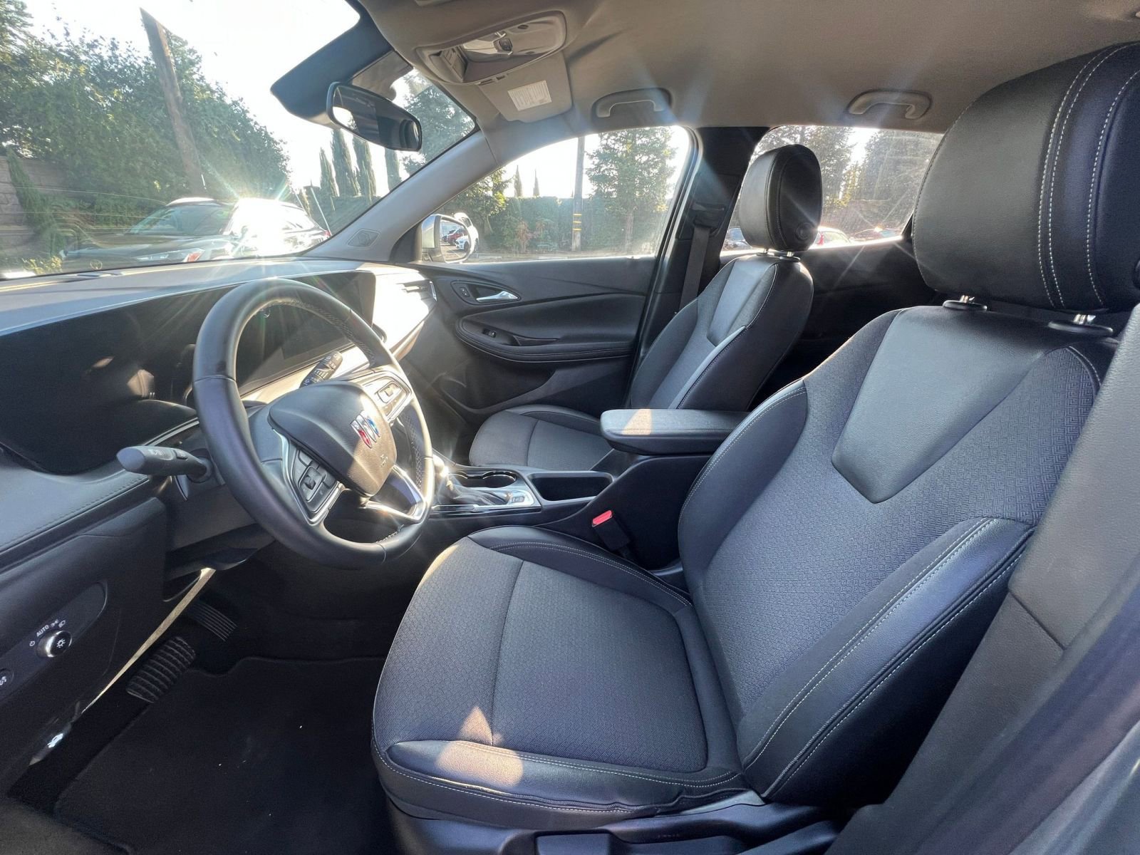 Thumbnail: 2025 Buick Encore GX - 27