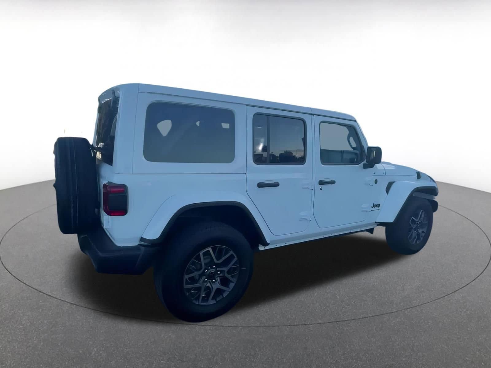 Thumbnail: 2025 Jeep Wrangler - 15