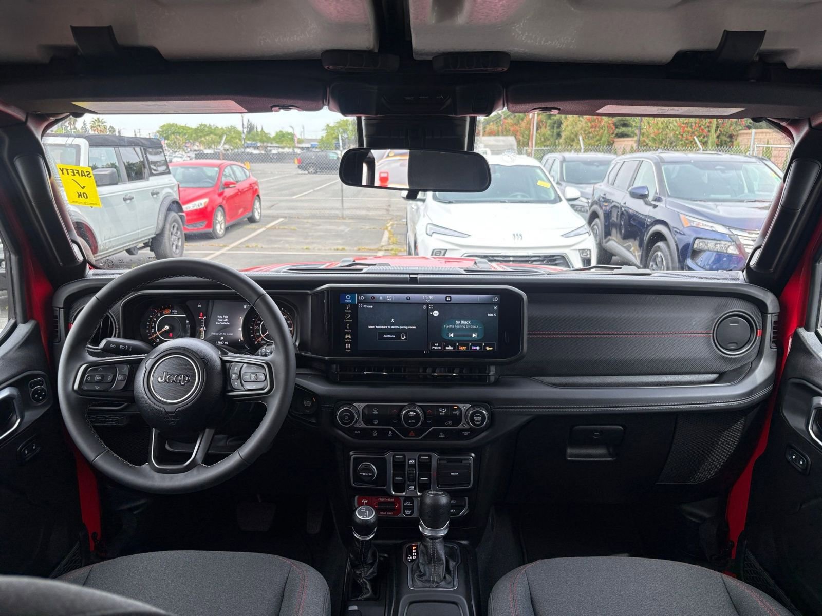 Thumbnail: 2025 Jeep Wrangler - 32
