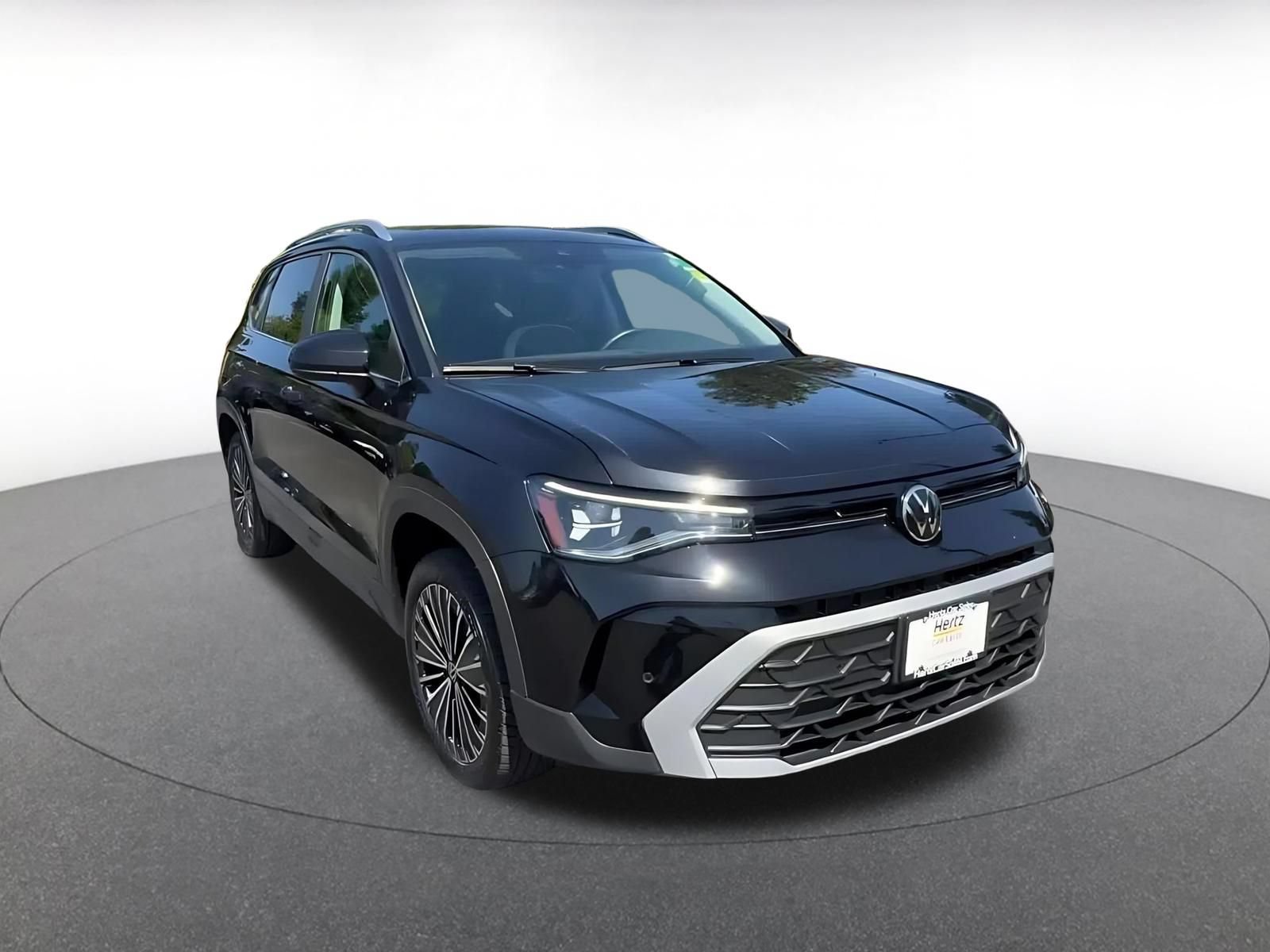 Thumbnail: 2026 Volkswagen Taos - 3