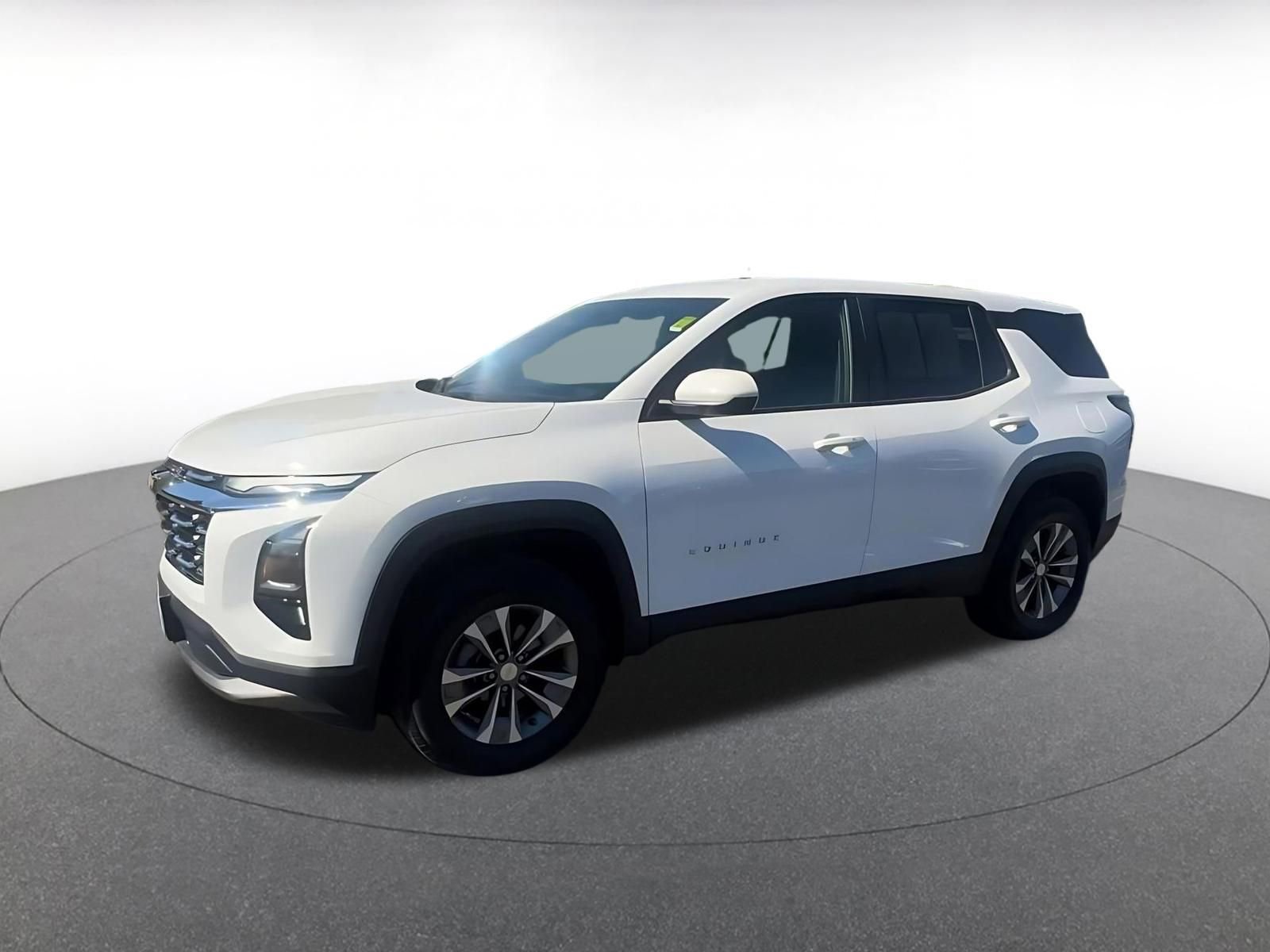 Thumbnail: 2025 Chevrolet Equinox - 8