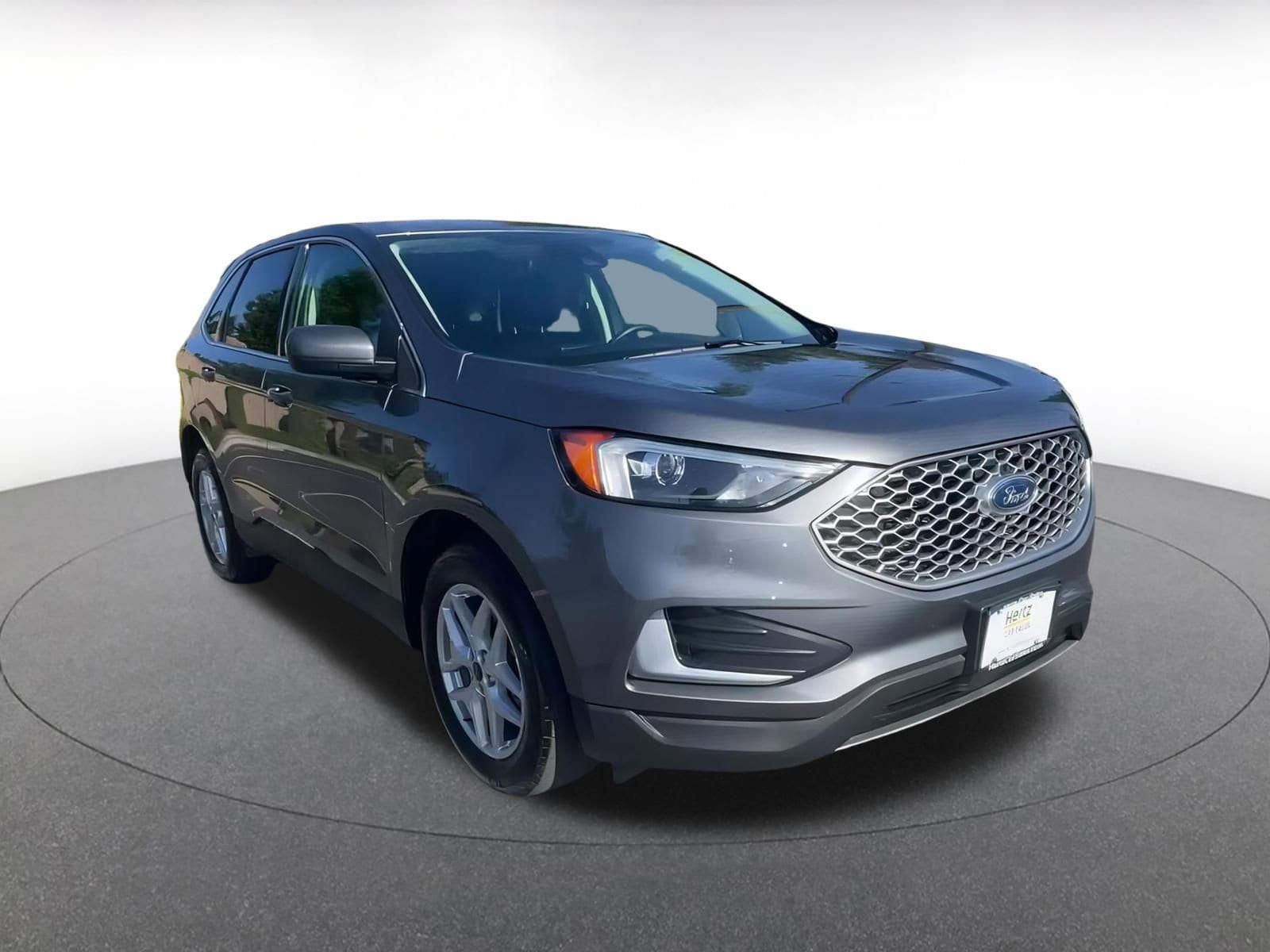 Thumbnail: 2024 Ford Edge - 3