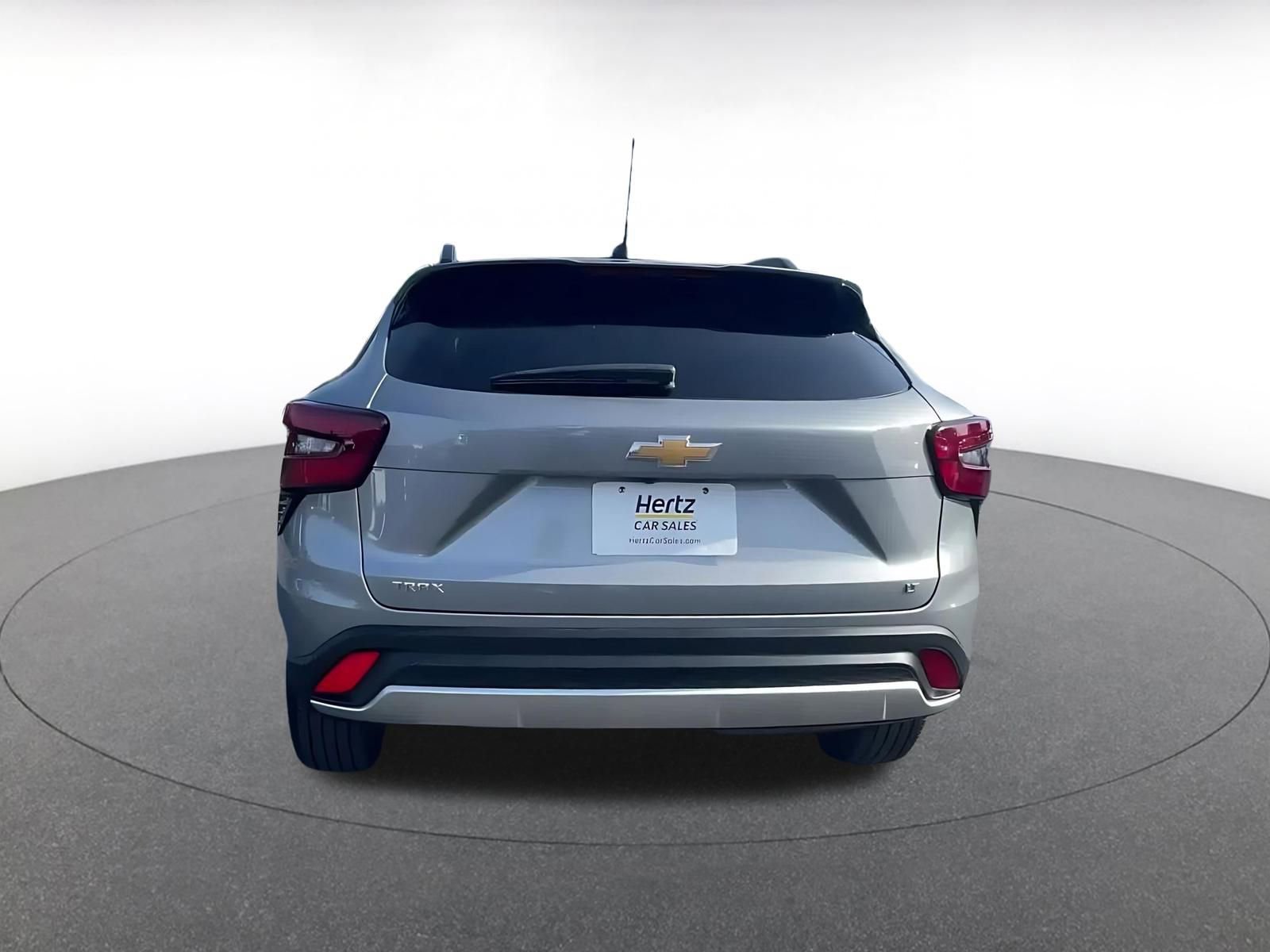 Thumbnail: 2025 Chevrolet Trax - 12
