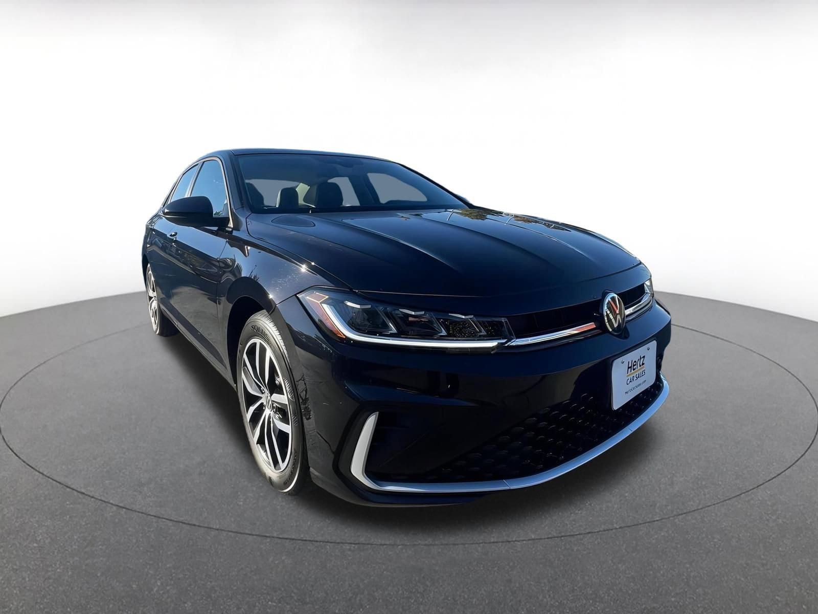 Thumbnail: 2025 Volkswagen Jetta - 1