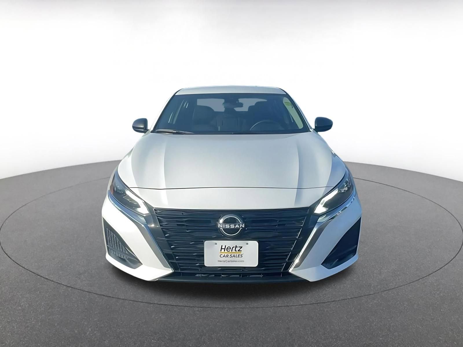 Thumbnail: 2025 Nissan Altima - 4