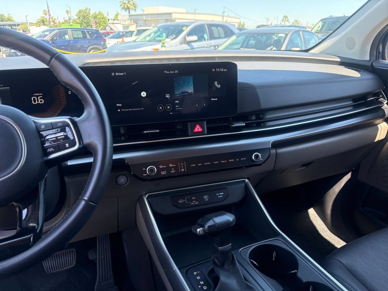 Thumbnail: 2026 Kia Carnival - 17