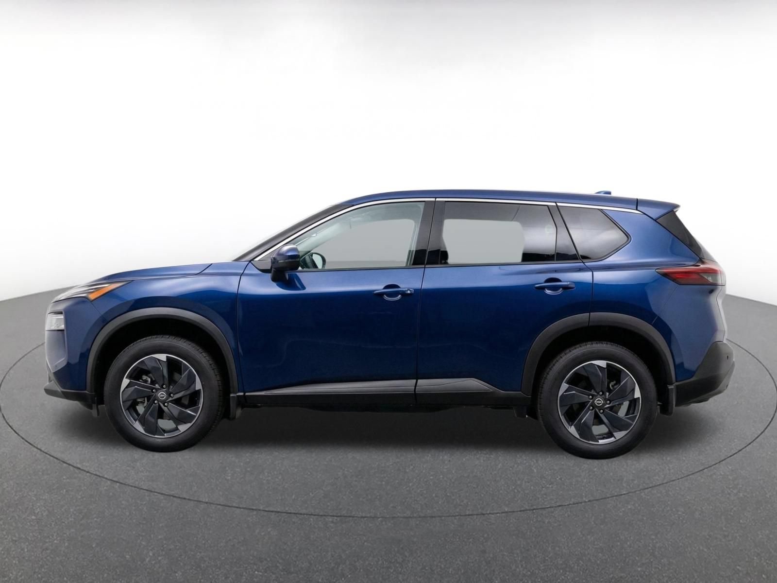 Thumbnail: 2025 Nissan Rogue - 4