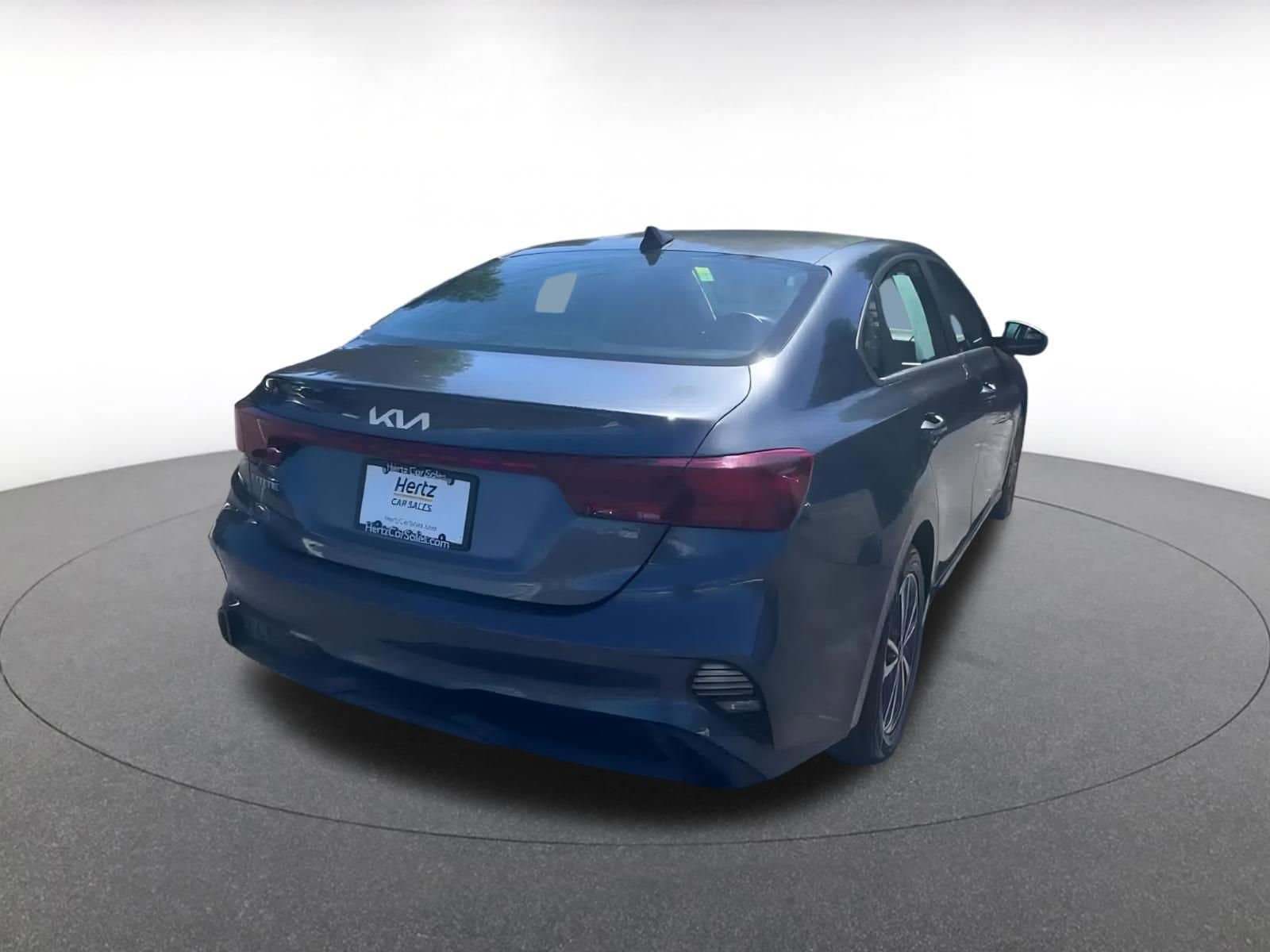 Thumbnail: 2024 Kia Forte - 13