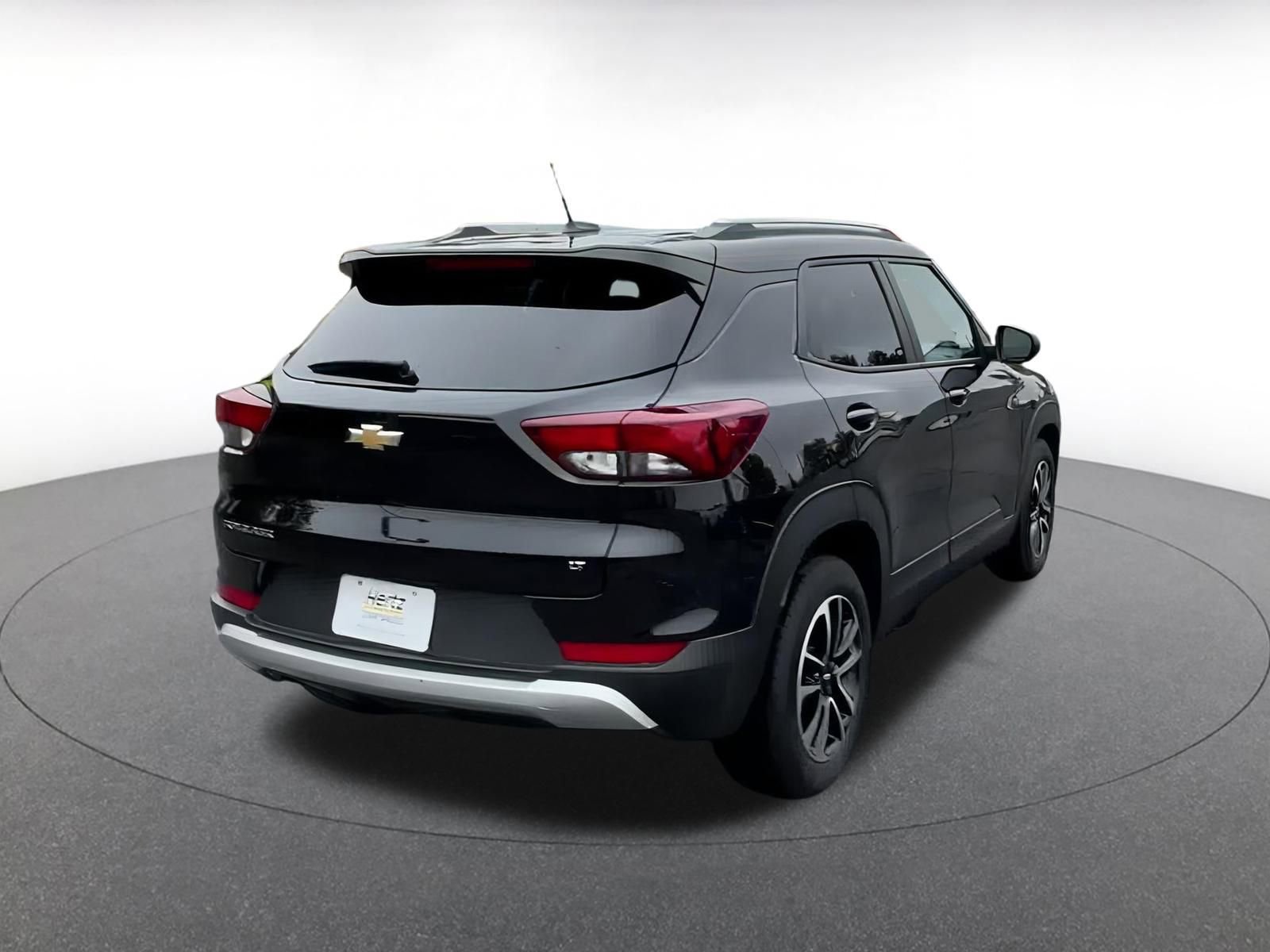 Thumbnail: 2025 Chevrolet TrailBlazer - 14