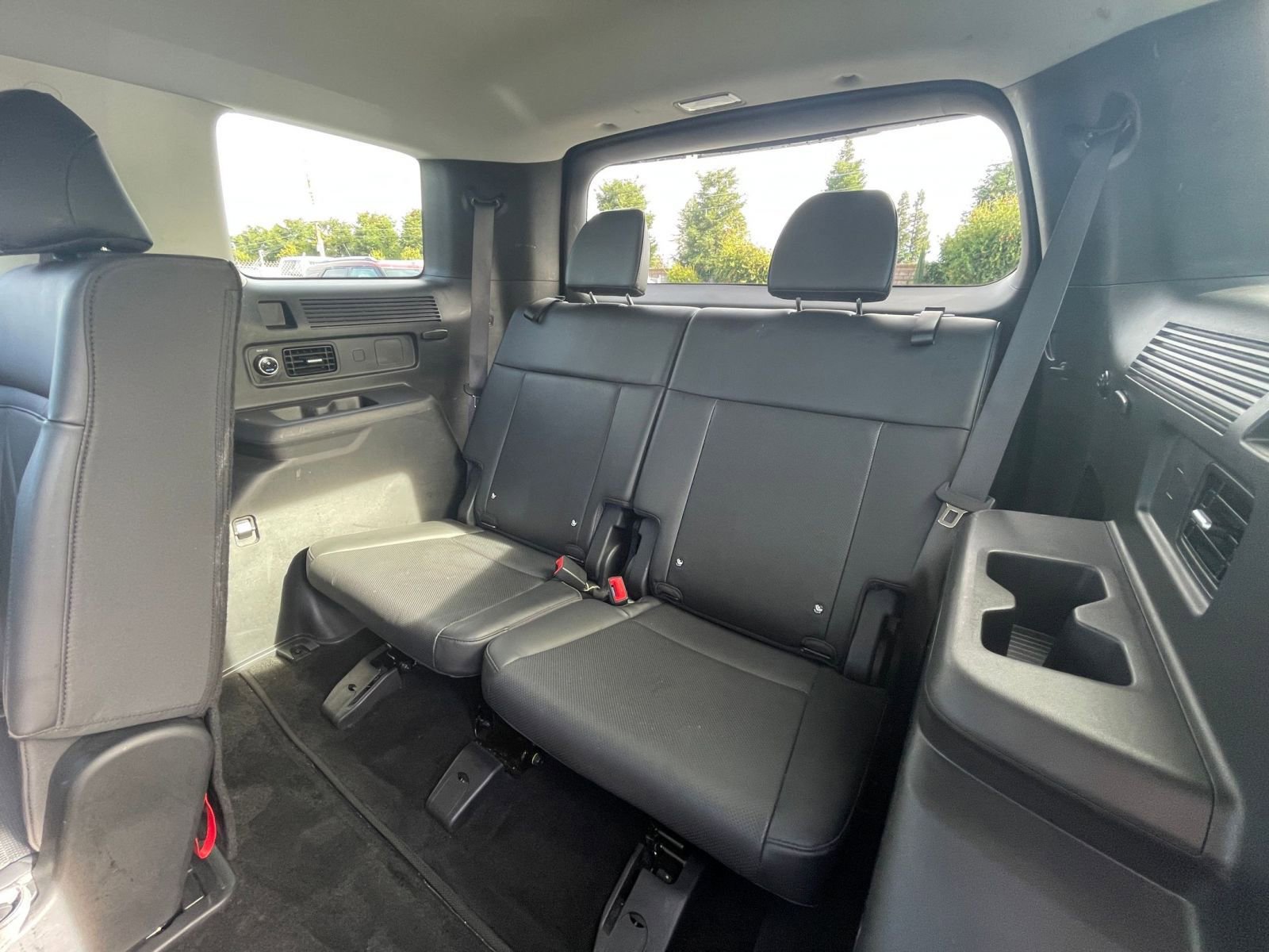 Thumbnail: 2025 Hyundai Santa Fe - 28